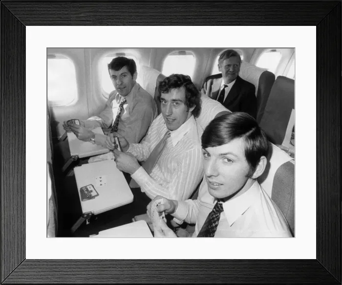Framed Print : England players on their way to Malta. l-r Alan Mullery, Martin Chivers Framed Print : England players on their way to Malta. l-r Alan Mullery, Martin Chivers