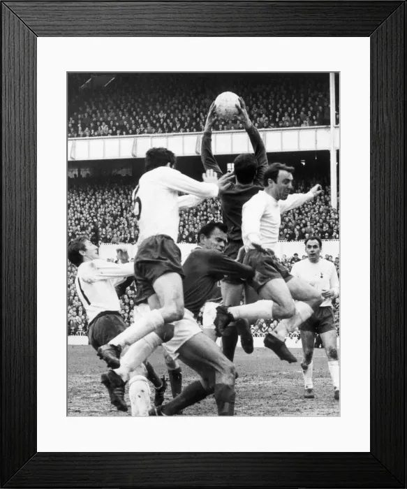 Framed Print : FA Cup Fourth Round. Tottenham Hotspur v. Preston Framed Print : FA Cup Fourth Round. Tottenham Hotspur v. Preston