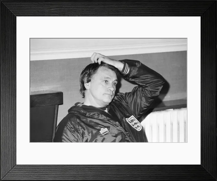 Framed Print : England manager Bobby Robson speaks after an England training session at Bisham Abbey