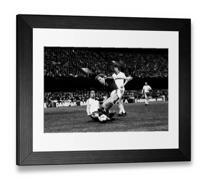 Framed Print : Ipswich Town v AZ Alkmaar in action during 1st leg match of UEFA Cup Final at Portman Framed Print : Ipswich Town v AZ Alkmaar in action during 1st leg match of UEFA Cup Final at Portman