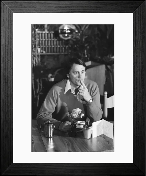 Framed Print : Ipswich Town, morning after winning UEFA Cup. Bobby Robson manager Framed Print : Ipswich Town, morning after winning UEFA Cup. Bobby Robson manager