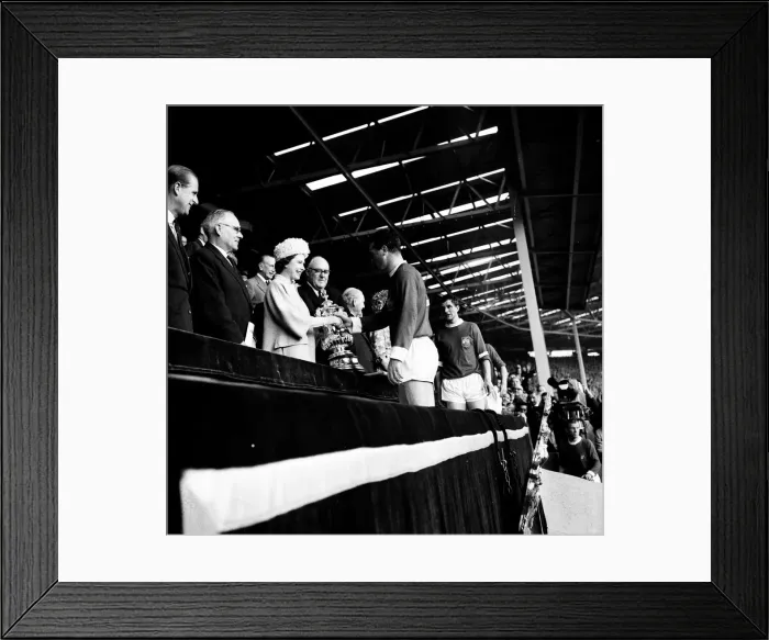 Framed Print : Leicester City 1-3 Manchester United 1963 FA Cup Final 25 / 5 / 1963 FA Cup Framed Print : Leicester City 1-3 Manchester United 1963 FA Cup Final 25 / 5 / 1963 FA Cup
