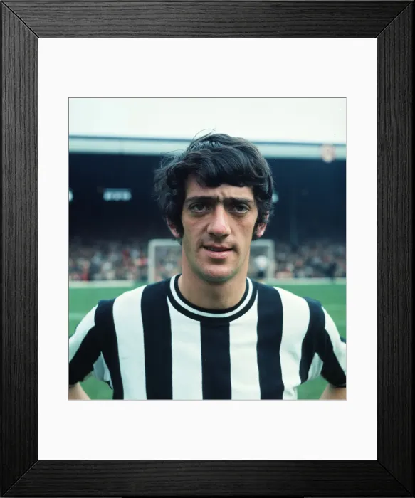 Framed Print : English League Division One match at Highbury. Arsenal 4 v Newcastle United 2 Framed Print : English League Division One match at Highbury. Arsenal 4 v Newcastle United 2