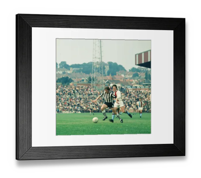 Framed Print : English League Division One match at Selhurst Park. Crystal Palace 2 v Newcastle Framed Print : English League Division One match at Selhurst Park. Crystal Palace 2 v Newcastle