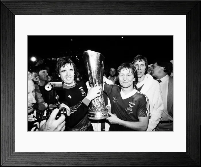 Framed Print : AZ Alkmaar v Ipswich Town 2nd leg match of UEFA Cup Final at the Olympic Stadium in