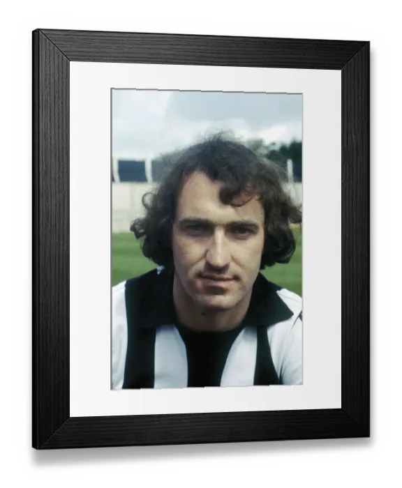 Framed Print : Tommy Cassidy Newcastle United August 1979 Framed Print : Tommy Cassidy Newcastle United August 1979