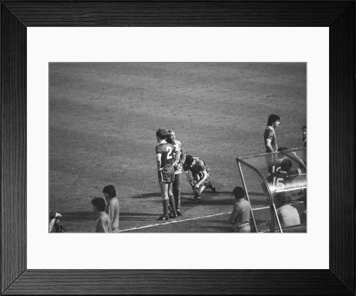 Framed Print : 1984 European Cup Final at Stadio Olimpico, Rome. Liverpool 1-1 As Roma Framed Print : 1984 European Cup Final at Stadio Olimpico, Rome. Liverpool 1-1 As Roma