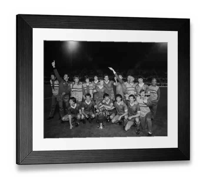 Framed Print : 1984 European Cup Final at Stadio Olimpico, Rome. Liverpool 1-1 As Roma