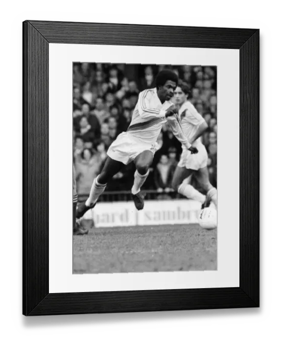Framed Print : Crystal Palace v Leyton Orient FA Cup fifth round match at Selhurst Park February 1982