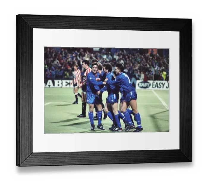 Framed Print : Littlewoods Cup. Oldham Athletic 2-0 Southampton 31st January 1990 Framed Print : Littlewoods Cup. Oldham Athletic 2-0 Southampton 31st January 1990