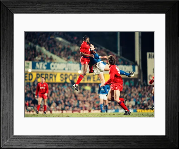 Framed Print : FA Cup Replay. Everton 1 v. Oldham Athletic 1. 21st February 1990 Framed Print : FA Cup Replay. Everton 1 v. Oldham Athletic 1. 21st February 1990