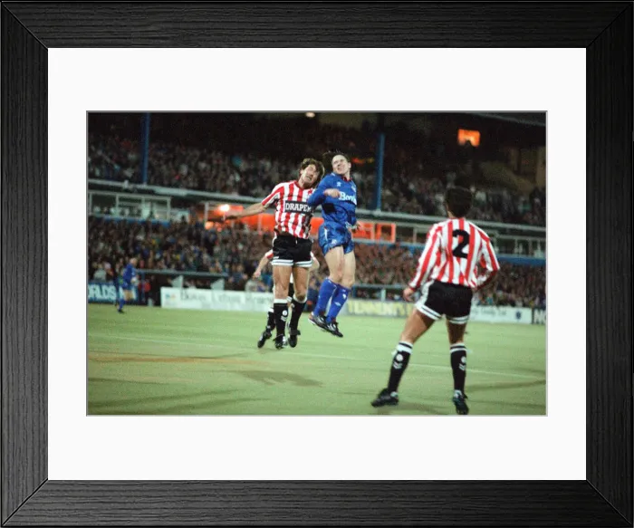 Framed Print : Littlewoods Cup. Oldham Athletic 2-0 Southampton 31st January 1990