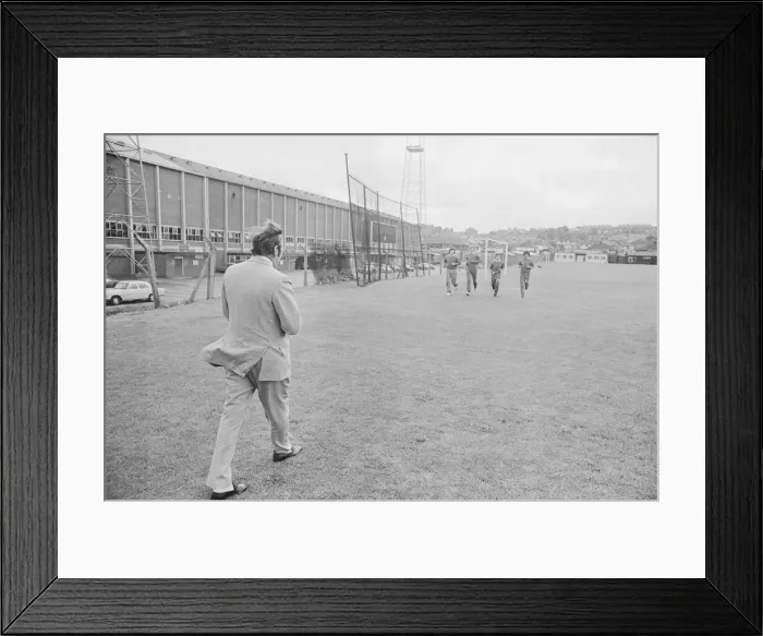 Framed Print : Don Revie Leeds United Manager seen here saying goodbye to some members of the team