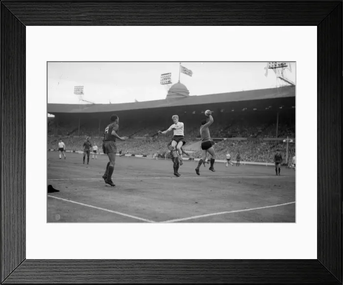 Framed Print : 1962 World Cup Qualifying match at Wembley Stadium. England 2 v Portugal 0