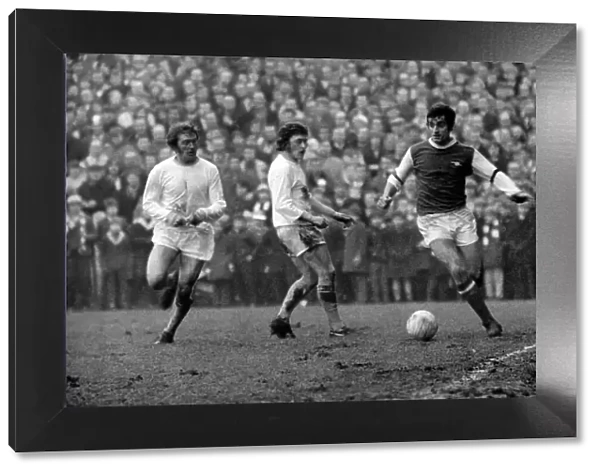 F. A. Cup: Yeovil v. Arsenal: 3rd Round. Frank Mchintock (Right