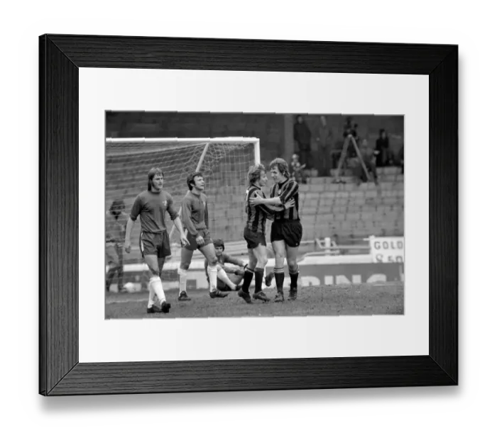 Framed Print : Division One Football Chelsea v. Manchester City 1975  /  75 Season