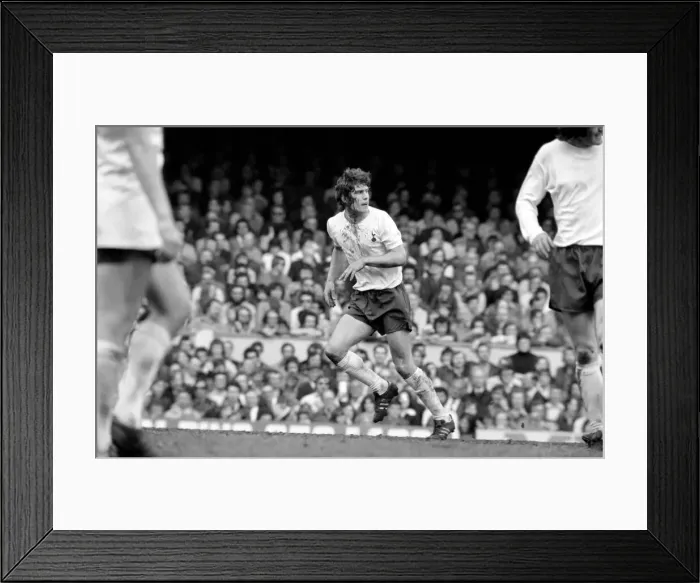 Framed Print : English League Division One match at Highbury Arsenal1 v Tottenham Hotspur 0 Framed Print : English League Division One match at Highbury Arsenal1 v Tottenham Hotspur 0