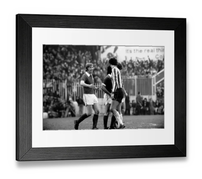 Framed Print : Football: Southampton F. C. vs. Manchester City United F. C. April 1975 75-1785-017 Framed Print : Football: Southampton F. C. vs. Manchester City United F. C. April 1975 75-1785-017