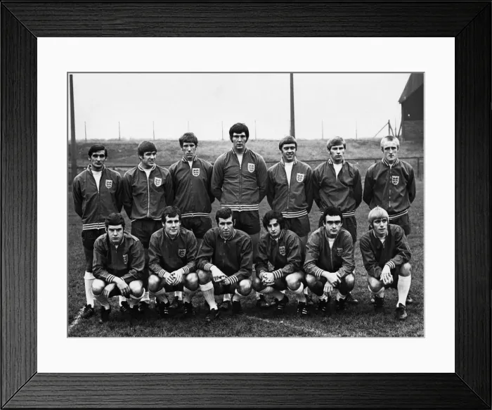Framed Print : The England under 23 party who will play Russia at Old Trafford, pose for a team picture Framed Print : The England under 23 party who will play Russia at Old Trafford, pose for a team picture
