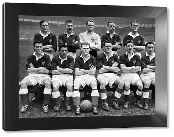 Ireland Football Team pose for a group picture : D. Blanchflower (Aston Villa): L