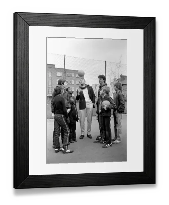 Framed Print : Entertainment: Music: Pop Group: The Skids: Richard Jobson, 20 Framed Print : Entertainment: Music: Pop Group: The Skids: Richard Jobson, 20