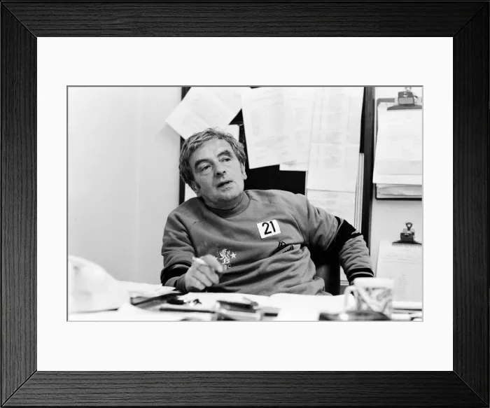 Framed Print : Chelsea Manager John Neal. 1st October 1981 Framed Print : Chelsea Manager John Neal. 1st October 1981