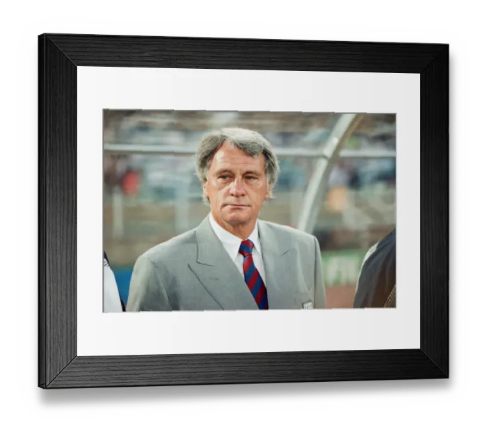 Framed Print : 1990 World Cup First Round Group F match in Cagliari, Italy. England 0 v Holland 0 Framed Print : 1990 World Cup First Round Group F match in Cagliari, Italy. England 0 v Holland 0