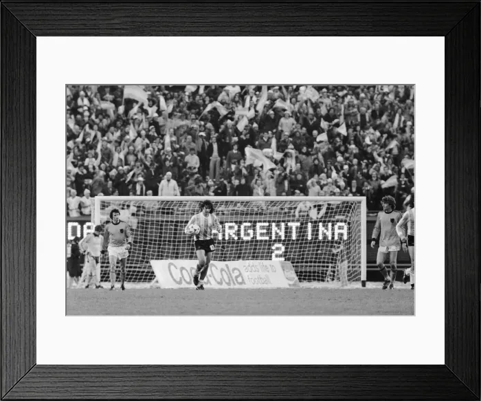 Framed Print : 1978 World Cup Final in Buenos Aires, Argentina. Argentina 3 v Holland 1 after