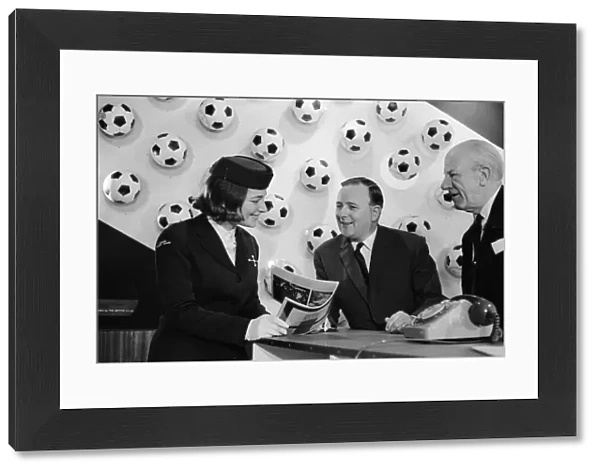 1966 World Cup Tournament in England. Minister of Sport Dennis Howell talks to