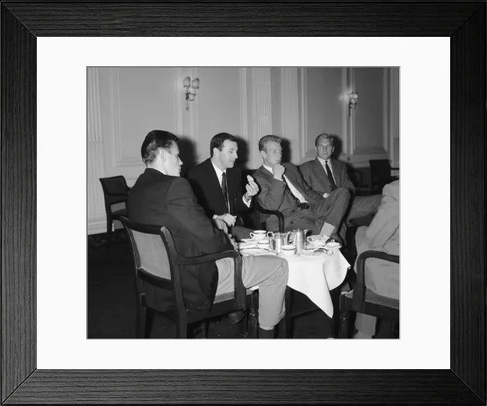 Framed Print : Ray Charnley (left), Jim Armfield, Ron Flowers and Bobby Moore (right) Framed Print : Ray Charnley (left), Jim Armfield, Ron Flowers and Bobby Moore (right)