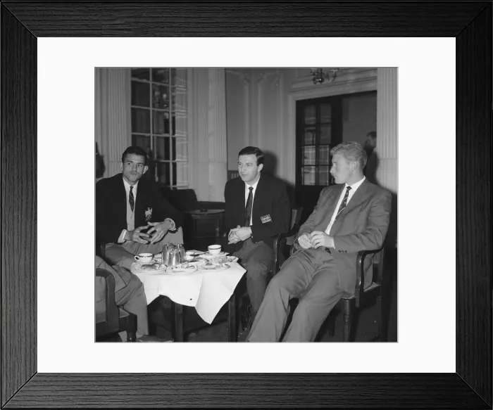 Framed Print : England players Ray Charnley (left), Jim Armfield and Ron Flowers (right Framed Print : England players Ray Charnley (left), Jim Armfield and Ron Flowers (right
