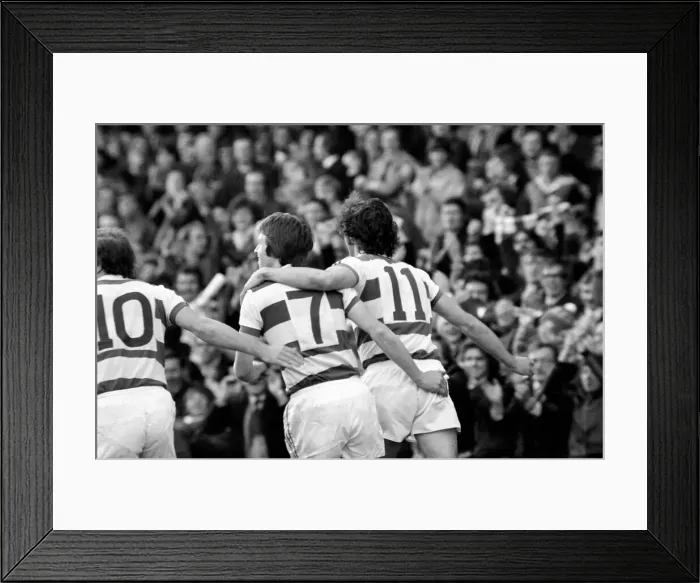 Framed Print : Sport: Football: Queens Park Rangers vs. Manchester United. April 1977 77-02218-046
