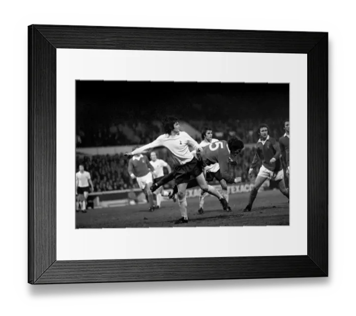 Framed Print : Football: Tottenham Hotspur F. C. vs. Nottingham Forest F. C. January 1975 75-00164-001