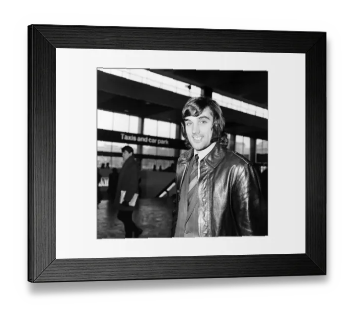 Framed Print : George Best arrives at Euston Station with members of Manchester United Football team for Framed Print : George Best arrives at Euston Station with members of Manchester United Football team for