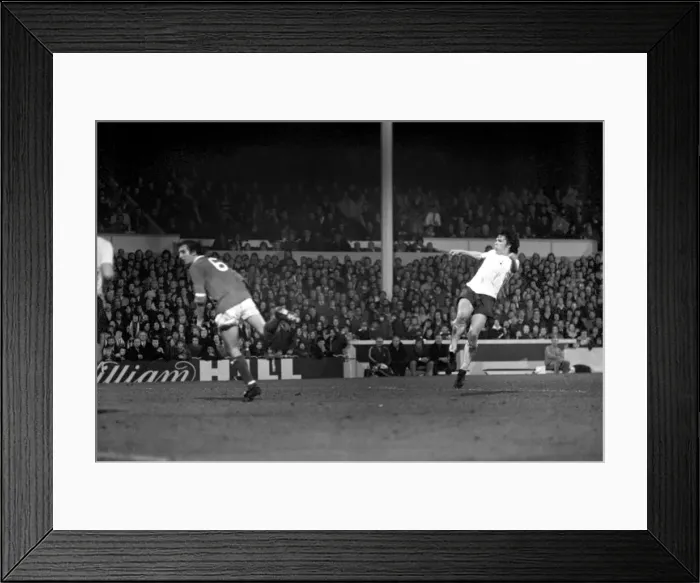 Framed Print : Football: Tottenham Hotspur F. C. vs. Nottingham Forest F. C. January 1975 75-00164-002