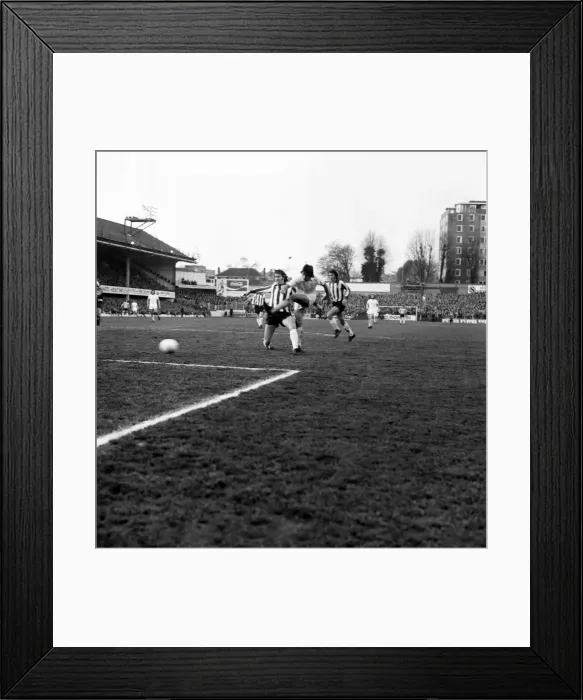 Framed Print : Football: F. A. Cup: Southampton F. C. vs. West Ham F. C. Mervyn Day West Ham goalkeeper Framed Print : Football: F. A. Cup: Southampton F. C. vs. West Ham F. C. Mervyn Day West Ham goalkeeper