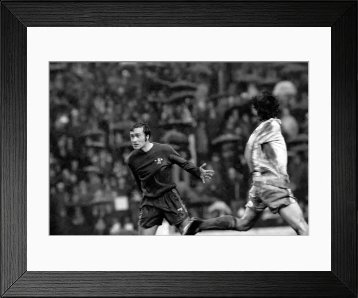 Framed Print : Football: Chelsea F. C. vs. Leeds United F. C. Scenes during the match Framed Print : Football: Chelsea F. C. vs. Leeds United F. C. Scenes during the match