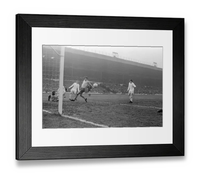 Framed Print : FA Cup Quarter Final match at Elland Road. Leeds United 2 v Tottenham Hotspur 1 Framed Print : FA Cup Quarter Final match at Elland Road. Leeds United 2 v Tottenham Hotspur 1