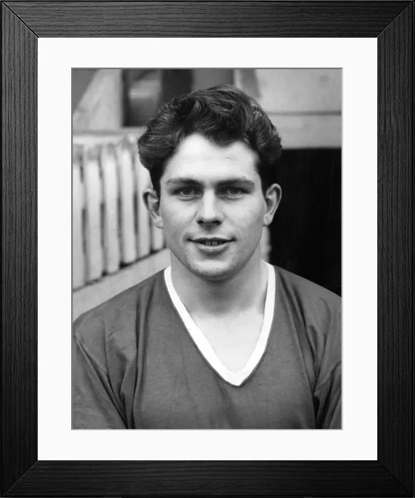 Framed Print : Manchester United footballer Wilf McGuiness. 10th March 1957 Framed Print : Manchester United footballer Wilf McGuiness. 10th March 1957