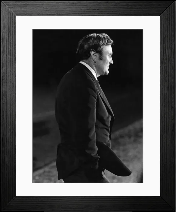 Framed Print : England Manager Don Revie. 5th September 1977