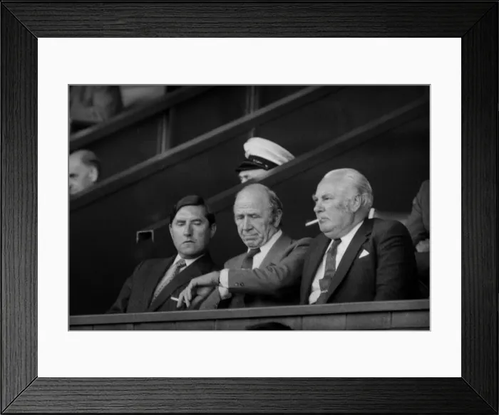 Framed Print : English League Division One match at Anfield. Liverpool 2 v Manchester United 0