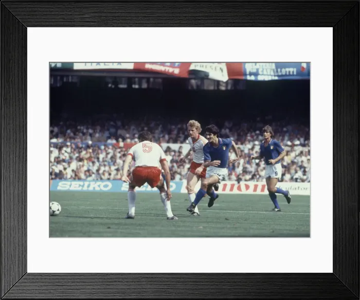 Framed Print : 1982 World Cup Semi Final in Barcelona, Spain. Poland 0 v Italy 2 Framed Print : 1982 World Cup Semi Final in Barcelona, Spain. Poland 0 v Italy 2