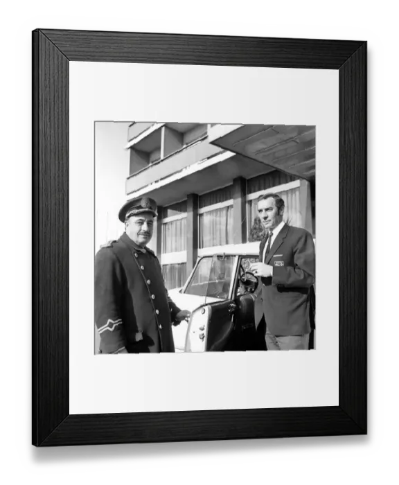 Framed Print : Manager of Wolverhampton Wanderers Ronnie Allen at his penthouse apartment in an area Framed Print : Manager of Wolverhampton Wanderers Ronnie Allen at his penthouse apartment in an area