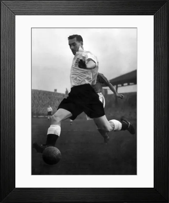 Framed Print : Jackie Milburn Newcastle United F. C. December 1950 Jackie Milburn was