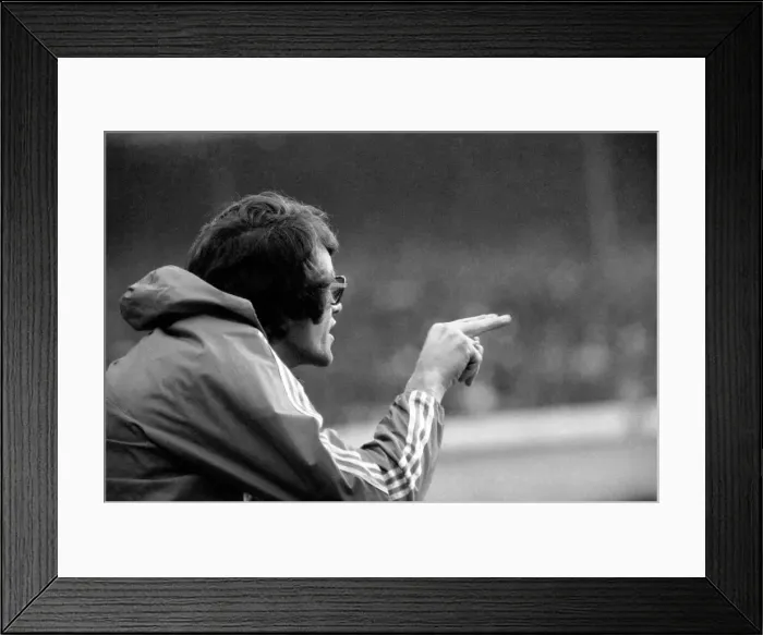 Framed Print : Football: Chelsea F. C. vs. Leeds United F. C. Scenes during the match Framed Print : Football: Chelsea F. C. vs. Leeds United F. C. Scenes during the match