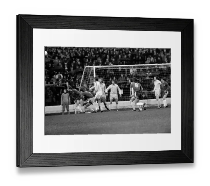 Framed Print : Football: Chelsea F. C. vs. Leeds United F. C. Scenes during the match Framed Print : Football: Chelsea F. C. vs. Leeds United F. C. Scenes during the match