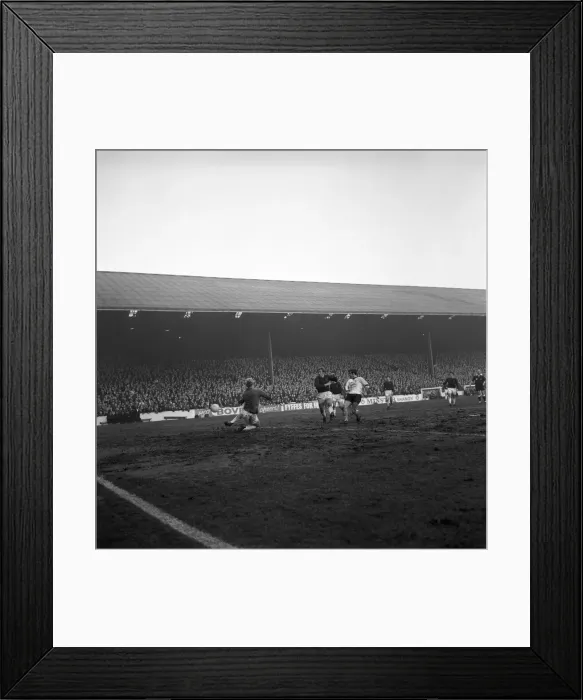 Framed Print : English League Division One match. Burnley v. Liverpool Framed Print : English League Division One match. Burnley v. Liverpool