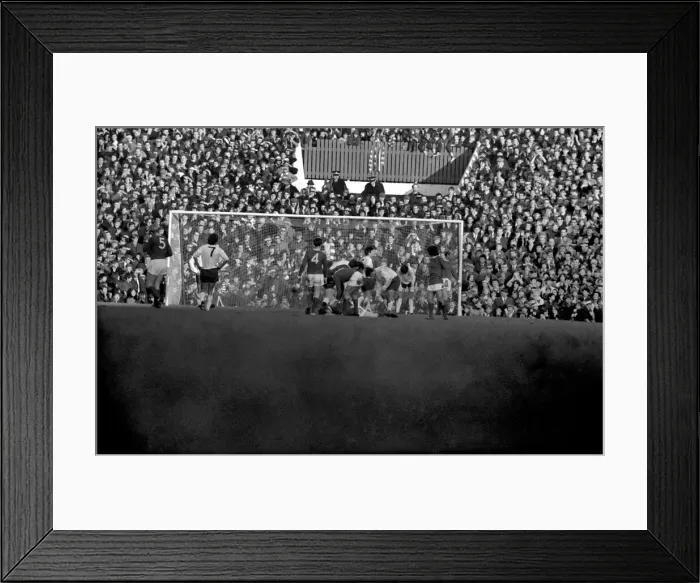Framed Print : Sport. Football: English League Division One Match at Old Trafford Framed Print : Sport. Football: English League Division One Match at Old Trafford