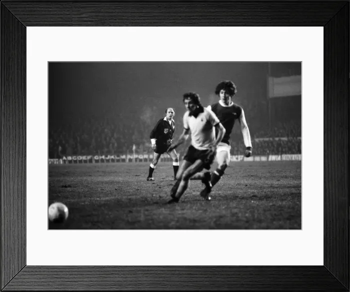 Framed Print : Football. F. A. Cup replay. Arsenal F. C. vs. Coventry City F. C. January 1975 75-00560-010 Framed Print : Football. F. A. Cup replay. Arsenal F. C. vs. Coventry City F. C. January 1975 75-00560-010