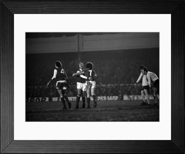 Framed Print : Football. F. A. Cup replay. Arsenal F. C. vs. Coventry City F. C. January 1975 75-00560-008 Framed Print : Football. F. A. Cup replay. Arsenal F. C. vs. Coventry City F. C. January 1975 75-00560-008